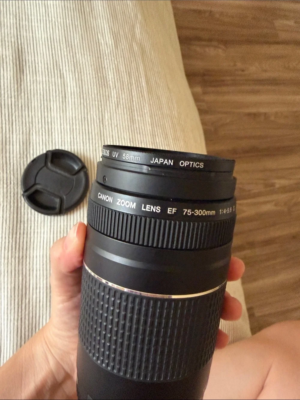 Canon EF 75-300mm f/4-5.6 III Telephoto Zoom Lens for Canon SLR Cameras
